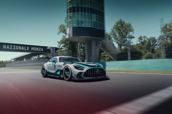 Представлено трековое купе Mercedes-AMG GT2 Edition W16 — технические характеристики, фото, роль Андреа Кими Антонелли