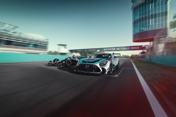 Представлено трековое купе Mercedes-AMG GT2 Edition W16 — технические характеристики, фото, роль Андреа Кими Антонелли
