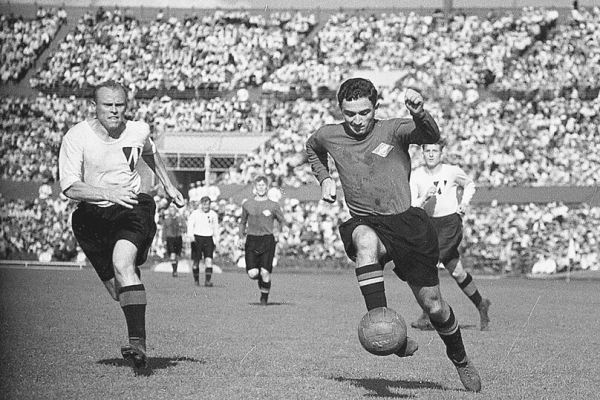 Герой нашего футбола: ушел из жизни легендарный Никита Симонян