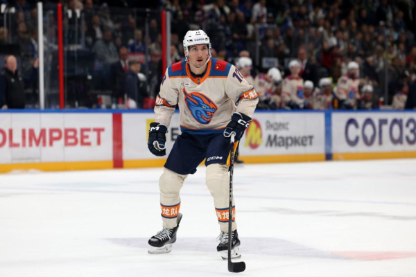 Шанхайские Драконы проиграли четыре матча подряд в КХЛ, причины, какие есть проблемы, как играют Лабанк и Вагнер