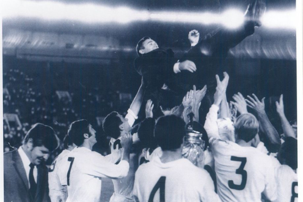 Умер известный в прошлом футболист и тренер Никита Симонян, главные цитаты из его жизни, Спартак, отказ сыну Сталина