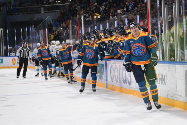 Шанхайские Драконы проиграли четыре матча подряд в КХЛ, причины, какие есть проблемы, как играют Лабанк и Вагнер