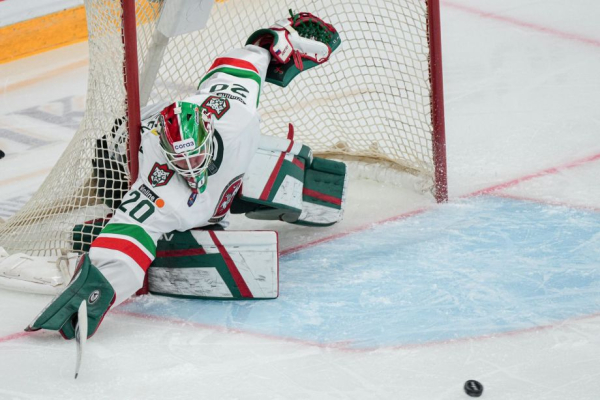 Как играют вратари Ак Барса Тимур Билялов и Михаил Бердин, почему команда много пропускает, будут ли трансферы