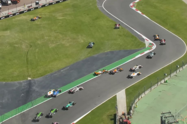 Гран-при Мексики Формулы-1 – 2025: за что оштрафован Хэмилтон, борьба Ферстаппена, срезки на старте