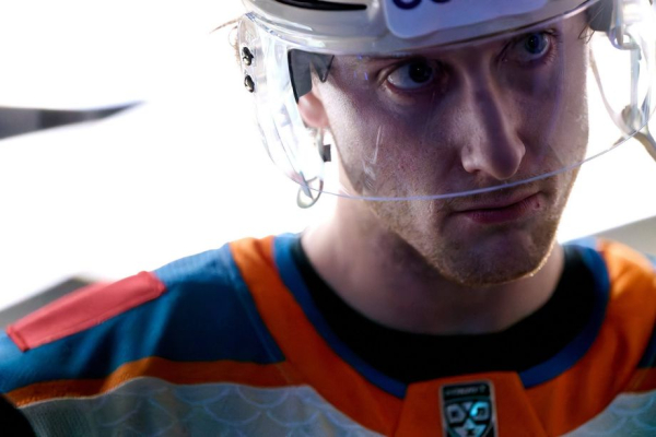 Интервью с защитником Шанхая Уайаттом Калинюком, почему его обменяли из Ак Барса и Салавата Юлаева, что думает о Жераре Галлане