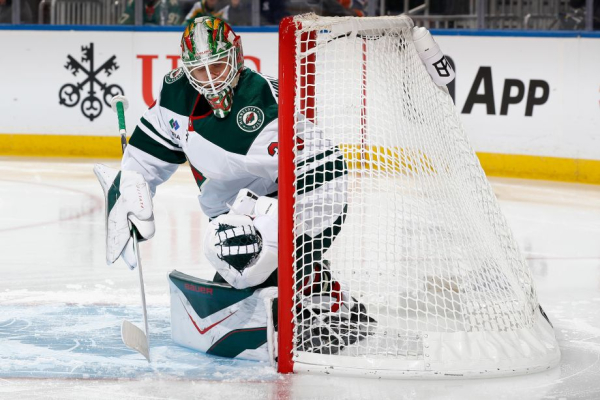 Кто такой Йеспер Валльстедт, вратарь Миннесоты, одноклубник Капризова, рекорды НХЛ