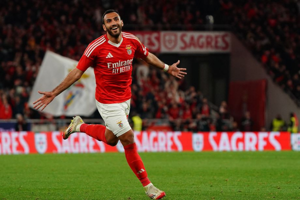 Сборная открытий 2025 года в футболе: Коффи, Рациу, Баллард, Мурилло, Рейналдо, Бюргер, Андерсон, Пас, Симеоне, Орсолини, Павлидис