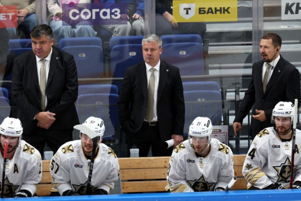 В Адмирале отстранили от работы главного тренера Леонида Тамбиева, главные причины В Адмирале отстранили от работы главного тренера Леонида Тамбиева, главные причины