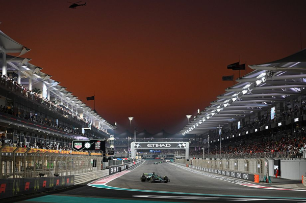 Оценки за Гран-при Абу-Даби Ф-1 2025: победа Ферстаппена, подиум Пиастри и Норриса, успех Леклера Оценки за Гран-при Абу-Даби Ф-1 2025: победа Ферстаппена, подиум Пиастри и Норриса, успех Леклера